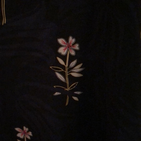 Ann Taylor Loft long sleeve floral dress. 2 Petite - Picture 5 of 13